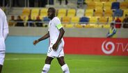 Dayot Upamecano (Leipzig) - Central francês de 21 anos, tem uma grande estampa física, mas precisa melhorar a sua relação com a bola.