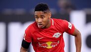 Christopher Nkunku (Leipzig) - Médio de 22 anos, francês, um talento nascido na academia do PSG. Trabalhador, polivalente, está no top 3 dos jogadores com mais assistências na Bundesliga.