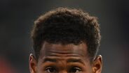 16. Reece Oxford - Na última temporada chegou ao futebol alemão - depois de uma passagem por empréstimo pelo Borussia Mönchengladbach -, e espera-se que dê finalmente o salto para um clube de maior dimensão. O defesa-central, de 21 anos, tem contrato com o Augsburgo até junho de 2023.