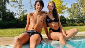 João Félix e a namorada foram para a piscina e não se calaram