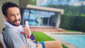 César Peixoto sofre acidente doméstico