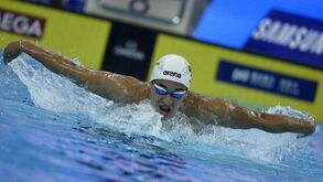 Coronavírus: Mundiais de natação no Japão adiados para maio de 2022