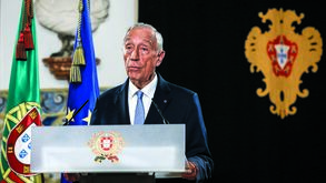 Presidente da Irlanda liga a Marcelo e elogia forma como Portugal combate o coronavírus 