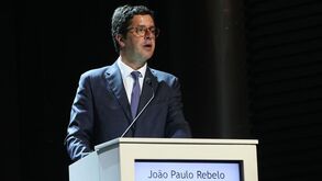 Governo considera jogos da Liga NOS em menos estádios e em sinal TV aberto