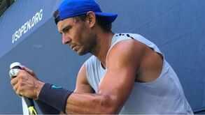 Rafael Nadal admite que o ténis apenas regresse no próximo ano