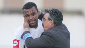Na Catalunha abriu-se uma garrafa e em Marrocos também há festa: promoção do Farense é motivo de alegria