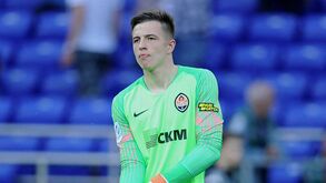 Trubin no radar do Benfica mas muito caro