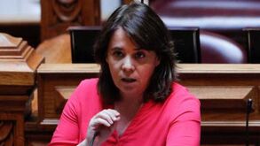 Catarina Martins para André Ventura: «As suas ideias racistas vão para o caixote do lixo»