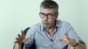 Francisco J. Marques ao lado de Quaresma na resposta a André Ventura: «Racista»