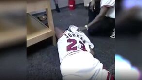 Michael Jordan lavado em lágrimas devido à morte do pai: áudio censurado em 'The Last Dance' sai a público