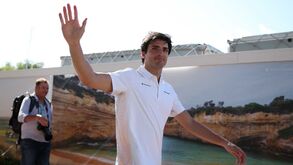 Espanhóis dizem que Carlos Sainz é o sucessor de Sebastian Vettel