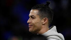 Edílson: «Cristiano Ronaldo é só força. Eu sou mais habilidoso»