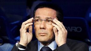 O dia em que um 'descuido ruidoso' de um jogador deixou o treinador do Flamengo furioso