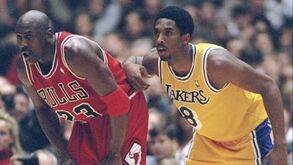 O dia em que Kobe deixou Jordan sem resposta: «Consigo dar-te uma coça num um para um»