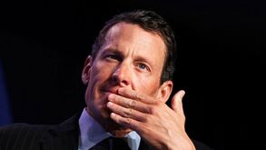Lance Armstrong: «Se tive cancro devido ao doping? Não posso garantir que não»