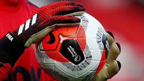 Governo britânico quer regresso da Premier League em meados de junho
