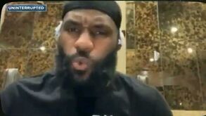 LeBron James sobre Michael Jordan: «Era o Jesus negro, pensava que ele vivia na TV»