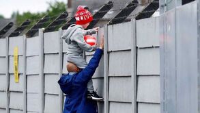 As fotos do treino do Liverpool que emocionam e correm mundo
