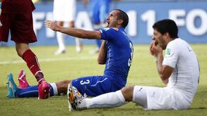 Chiellini: «Quando Suarez me mordeu? Eu também sou um grande filho da p...»