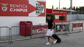 Plantel do Benfica já está em estágio no Seixal