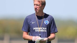 Brighton pondera jogos de preparação para o regresso do futebol inglês