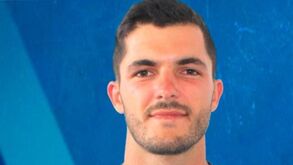 Kiki assina em definitivo pelo Vizela