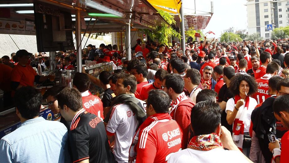 Roulottes paradas são pesadelo