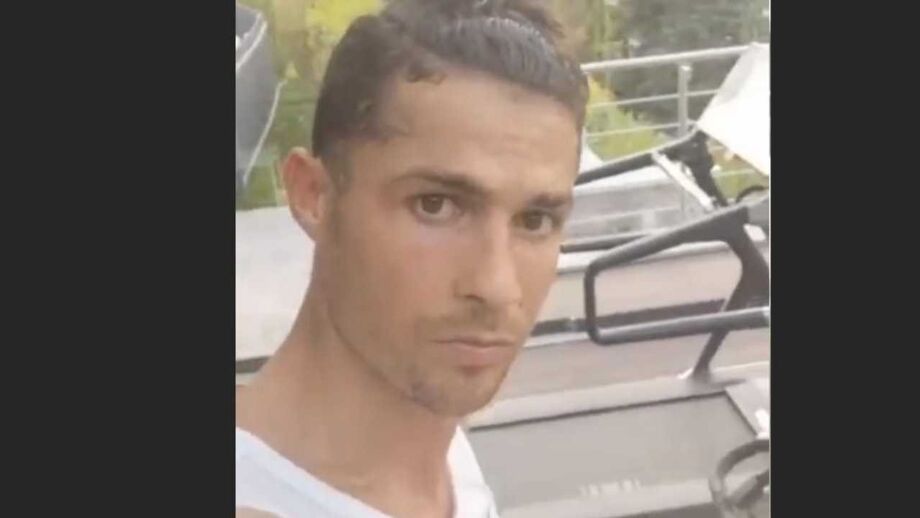 Jogador cumpre quarentena em Turim para voltar a trabalhar com os restantes companheiros de equipa