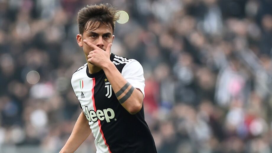 DYBALA. Avançado da Juventus voltou a revelar teste positivo