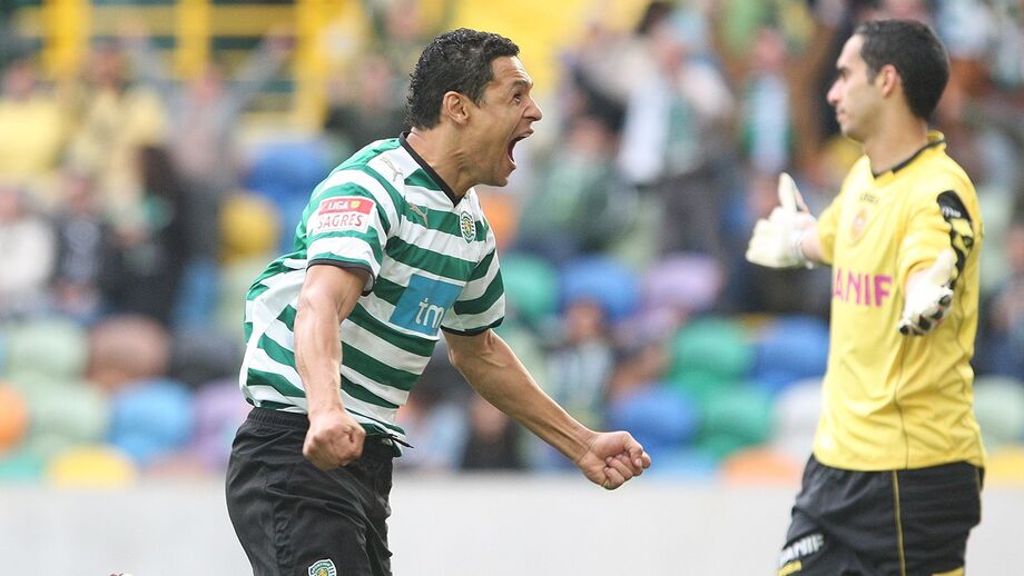 Derlei despediu-se do Sporting com um bis ao Nacional