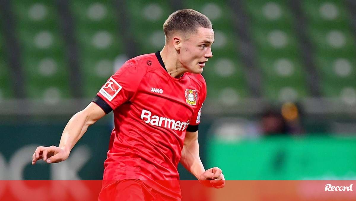 Prodígio Wirtz bate recorde de Havertz na estreia e reforça aposta do  Leverkusen em jovens promessas 