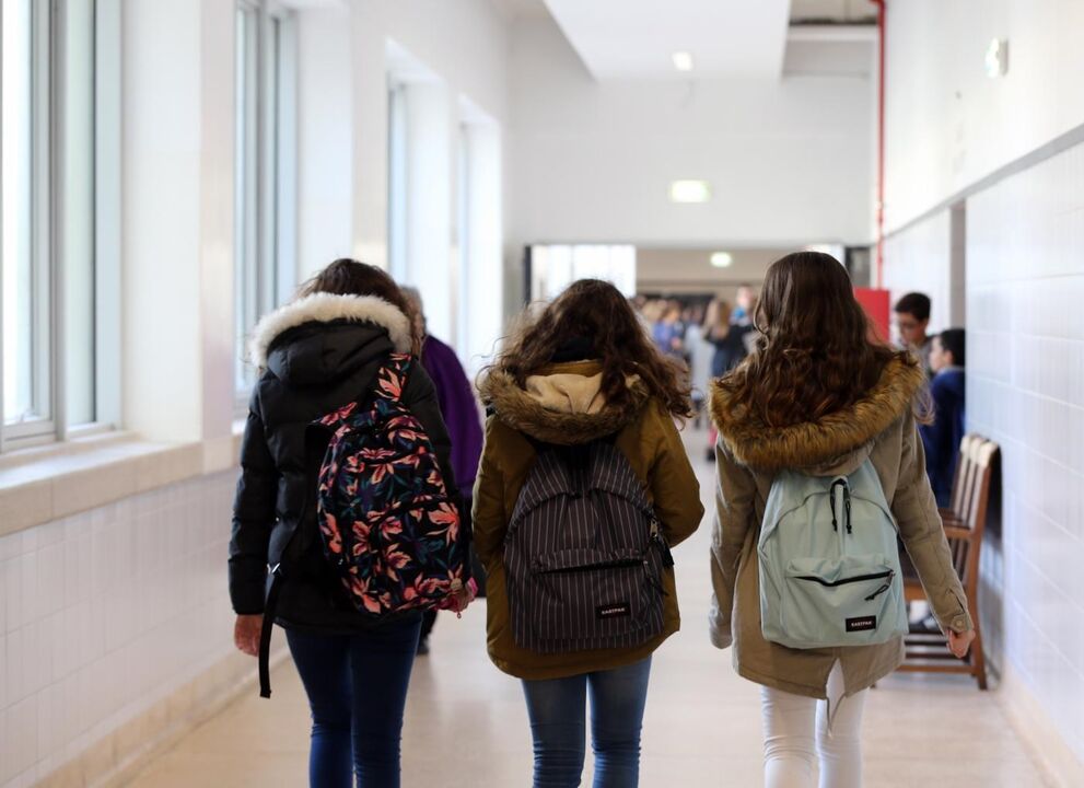 Escolas Filipa de Lencastre aluno 
