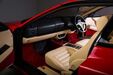 À venda por 193 mil euros, tem pouco mais de 49 mil quilómetros, mantendo todas as características originais com que saiu da linha de montagem de Maranello.