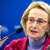 Diretora-geral da Saúde deixa apelo aos adeptos: «Comemorem mas de acordo com as regras»