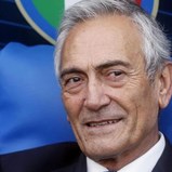 Federação italiana espera ver adeptos nos estádios até final da época