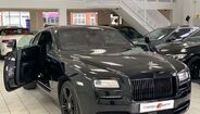 Não se sabe se será por dificuldades financeiras – foi despedido pelos suíços do Sion depois de recusar cortes no salário devido à pandemia do Covid-19 – mas Alex Song pôs à venda o seu Rolls-Royce Wraith por 132.500 euros.
