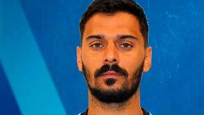 André Soares fica mais um ano