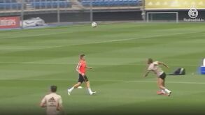 Sergio Ramos impressiona nos treinos do Real Madrid com... toque de habilidade