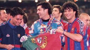 Barcelona pensa em Vítor Baía: Como o guarda-redes conquistou o coração da Catalunha... em 1996