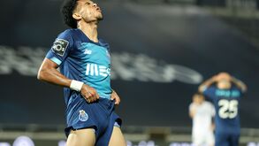 FC Porto com liderança à mercê