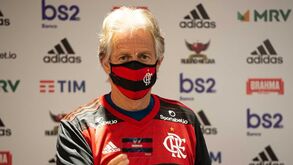 Jorge Jesus após renovar: «Contratos que eu tinha em Portugal não têm comparação»