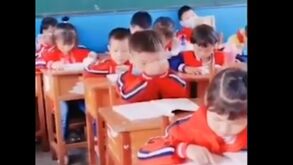 O caricato método de aprendizagem que miúdo chinês ensina ao mundo