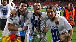 Cristiano Ronaldo revê a Luz