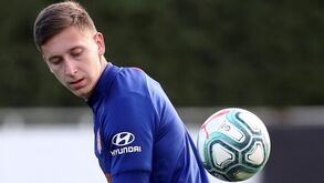 Atlético Madrid põe Saponjic a treinar à parte 