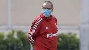 Sarri surpreende na lista de convocados da Juventus: quatro jogadores sub-23 chamados