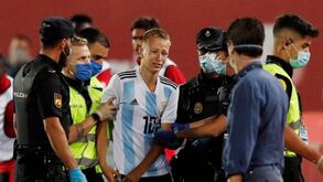 Invasor do Maiorca-Barcelona explica: «Saltei um muro de 2 metros com a ajuda de escadas»