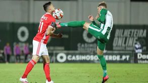 Bruno Lage para Nuno Santos: «Vê os três lances e depois liga-me»