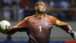 Chilavert: «Maradona não ganhou nem 1% do que ganhou Lionel Messi»