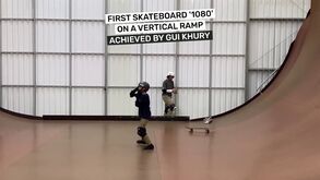 Skater brasileiro de 11 anos supera lendário Tony Hawk e entra para o Guinness