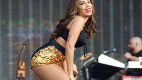 Anitta internada após ser diagnosticada com trombose